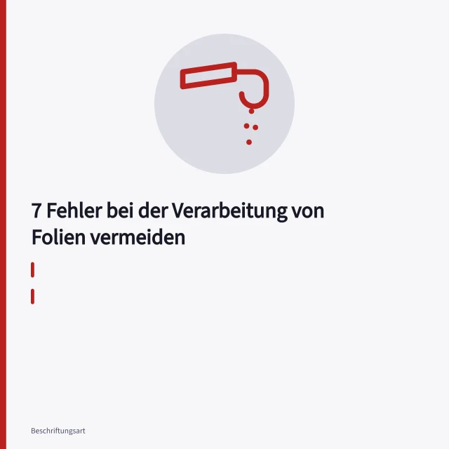 Folie wird mit Rakel und Heißluftföhn spannungsarm auf Karosserie aufgezogen. 7 Fehler bei der Verarbeitung von Folien vermeiden